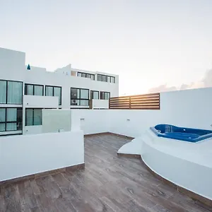 Appartement Penthouses & In Pdc! 2 & 1 Bedroom Units Close To The 5th Av, Playa del Carmen
